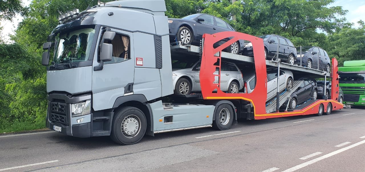 2-nápravový návěs pro přepravu  osobních vozidel - CAR CARRIER