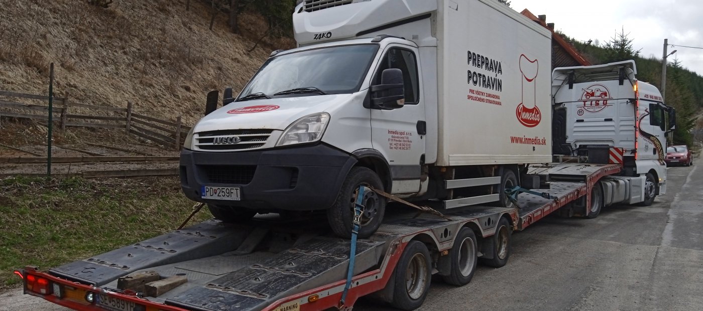 MAN TGX 18.480 4X2 + Podvalník FGM32
