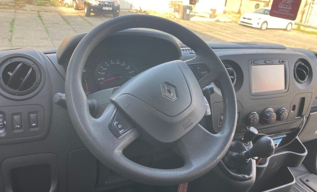 Renault Master 2,3 Dci, 120 Kw, 6 sedadel, 2018