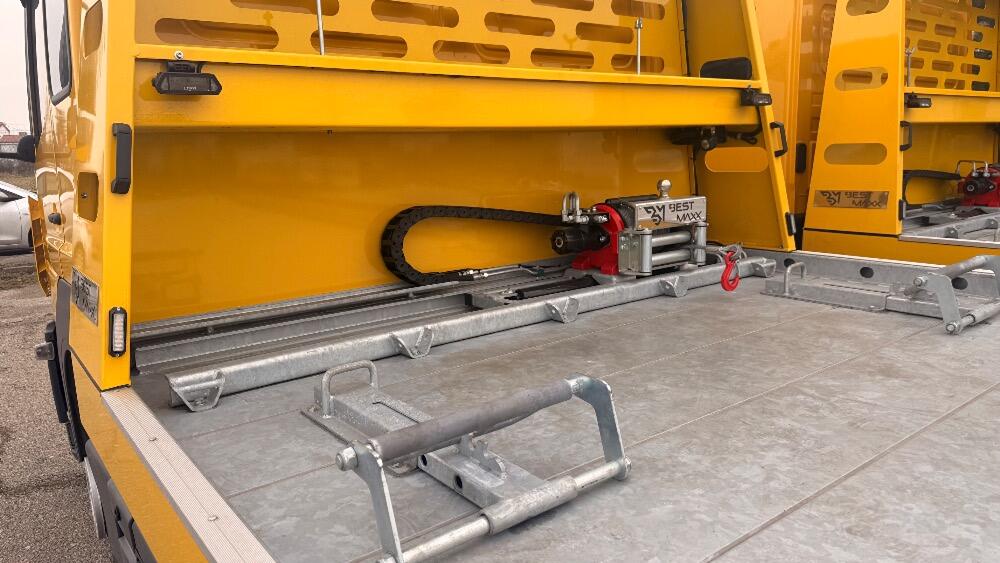 Odtahové vozidlo MERCEDES ATEGO 1223 BEST MAXX  - Manuál 6st